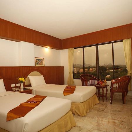 Boon Siam Hotel Krabi town Dış mekan fotoğraf